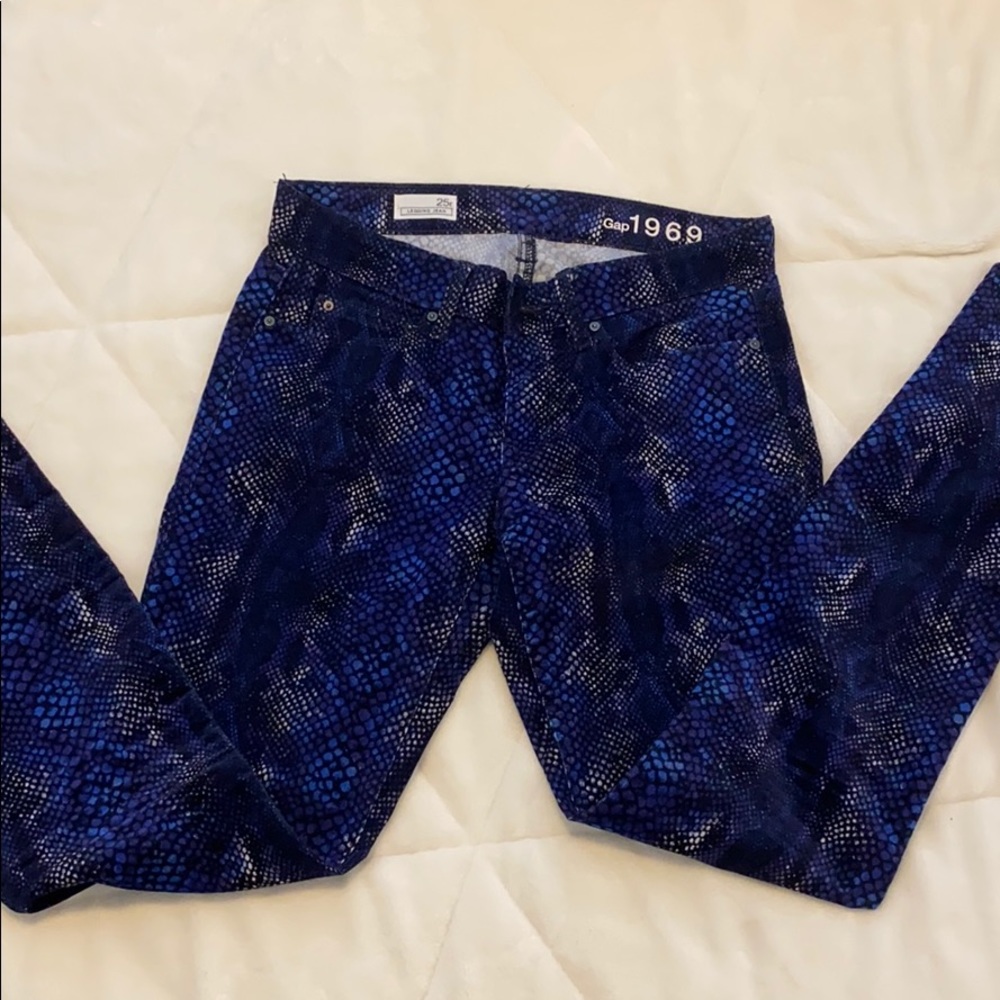 Low rise gap 1969 velour jeans